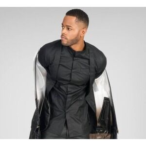 LVL XIII Designer $225 Shirt Men's Size M Black Button-Up Collar Long Sleeve